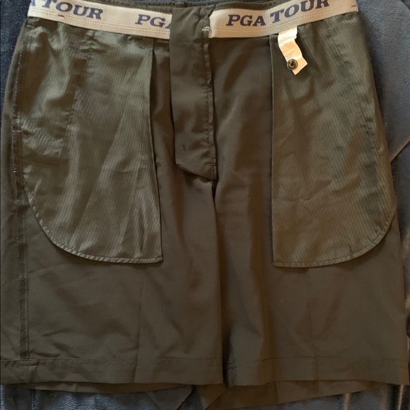 Men’s 34 PGA lightweight black wicking golf shorts - Picture 5 of 8